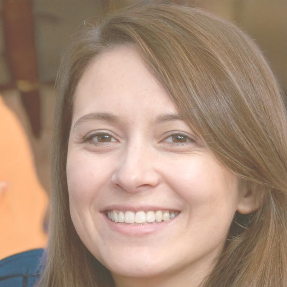 Ritratto professionale di Elena Moretti, specialista in sviluppo personale